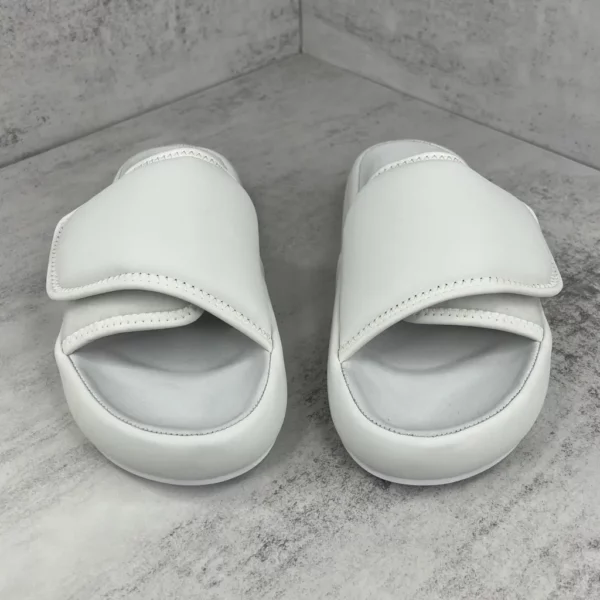 Yeezy shoes - rep shoes