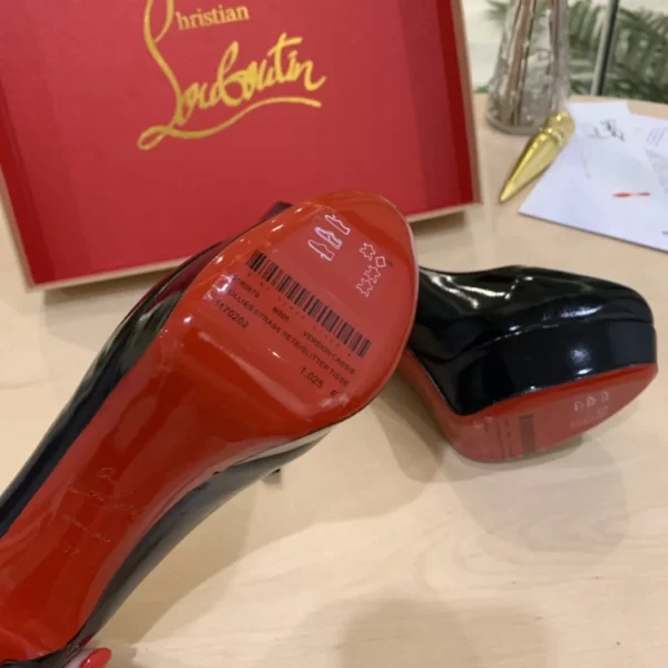 Christian Louboutin shoes - rep shoes