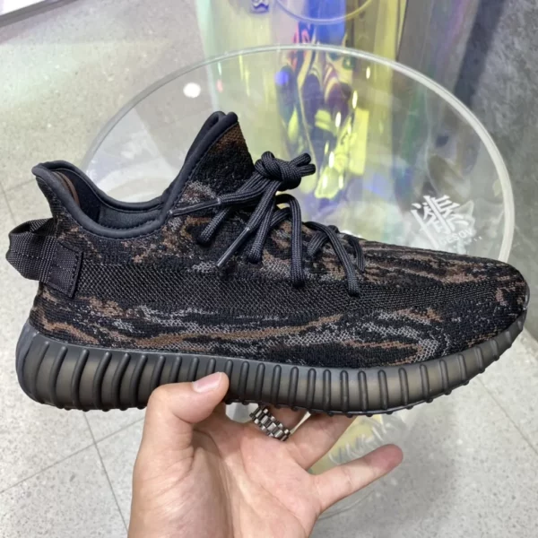 Yeezy shoes - Reps shoes