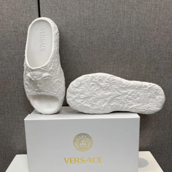 Versace shoes - rep shoes