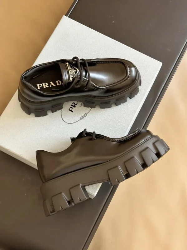 Prada shoes - Replica shoes