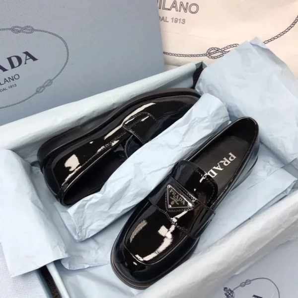 Prada shoes - rep shoes