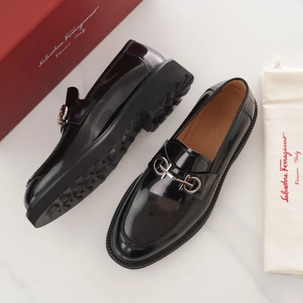 Ferragamo shoes - Replica shoes