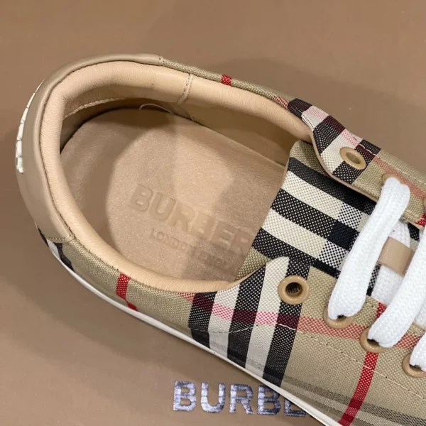 Burberry shoes - rep shoes