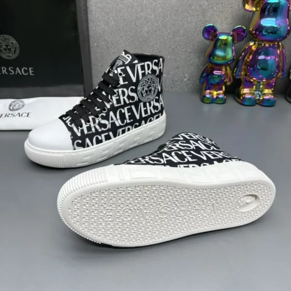 Versace shoes - Replica shoes