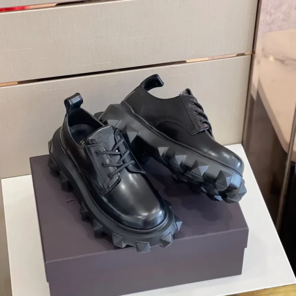 Valentino shoes - Reps shoes