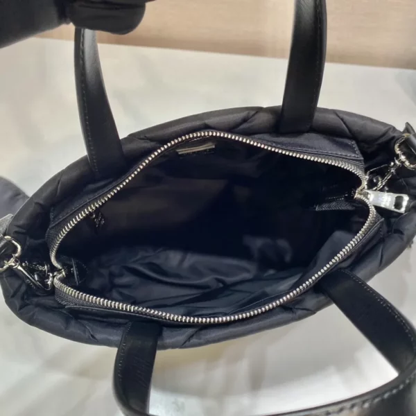 Prada bag - rep bags