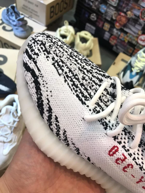 Yeezy shoes - rep shoes