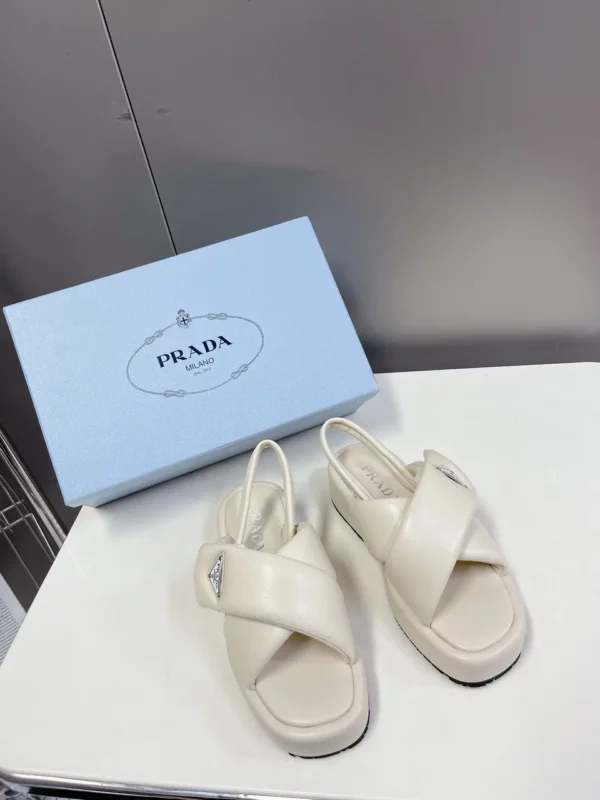 Prada shoes - Replica shoes