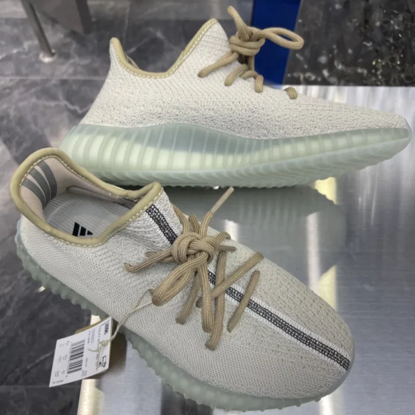 Yeezy shoes - rep shoes