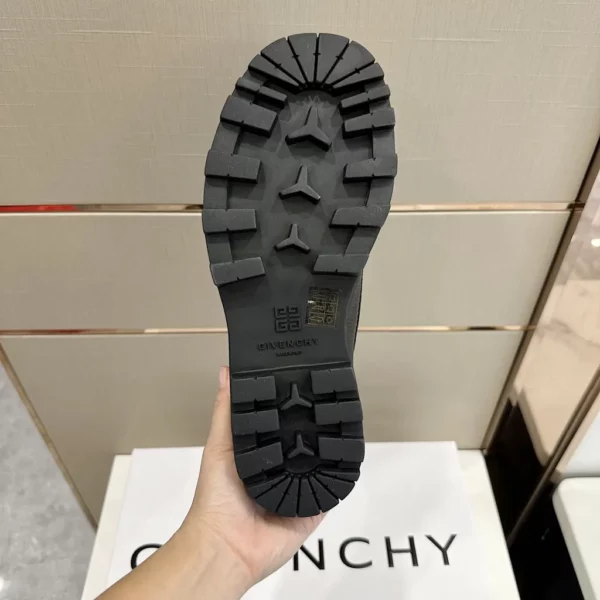 Givenchy shoes - Replica shoes