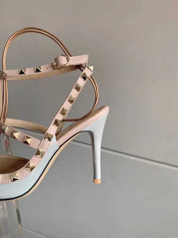 Valentino shoes - Replica shoes