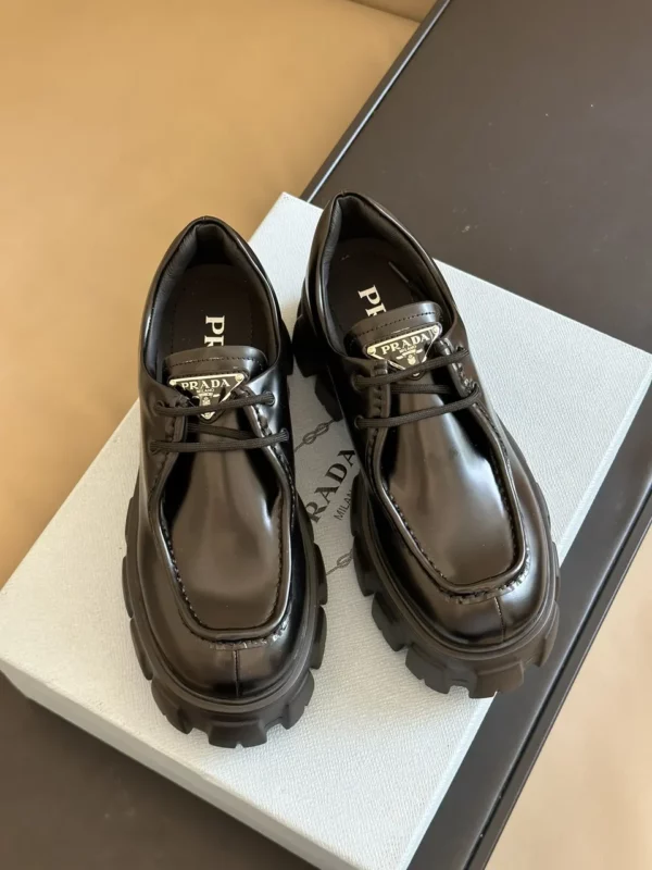 Prada shoes - Replica shoes