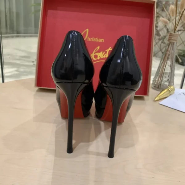 Christian Louboutin shoes - rep shoes