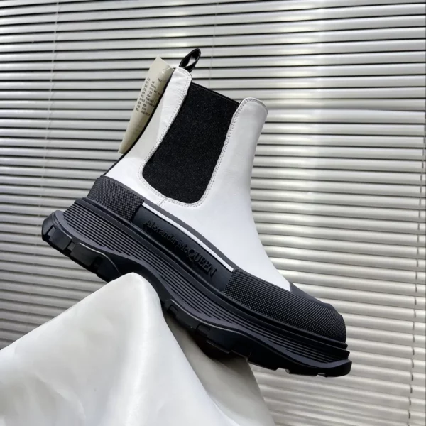 Alexander MCQueen shoes - rep shoes