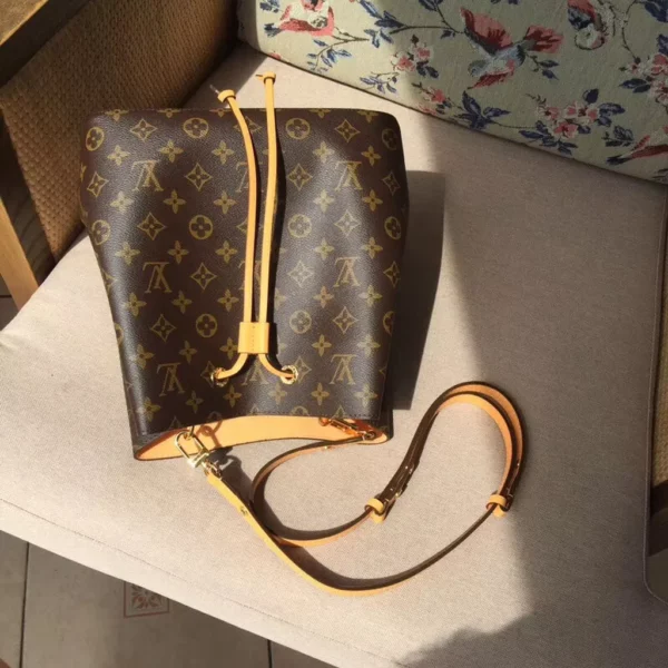 Louis Vuitton bag - louis vuitton replica bags