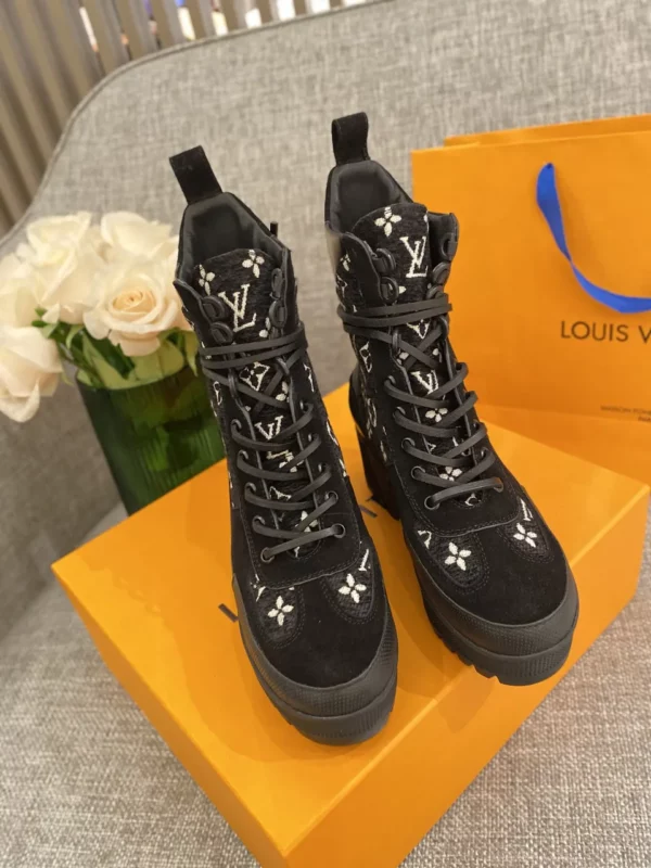 Louis Vuitton shoes - louis vuitton replica shoes