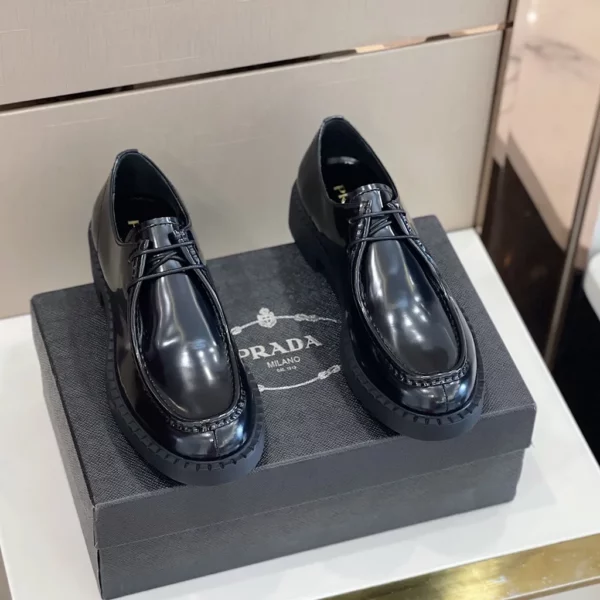 Prada shoes - Replica shoes