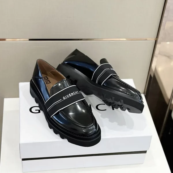 Givenchy shoes - Reps shoes