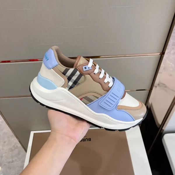 Burberry shoes - Reps shoes