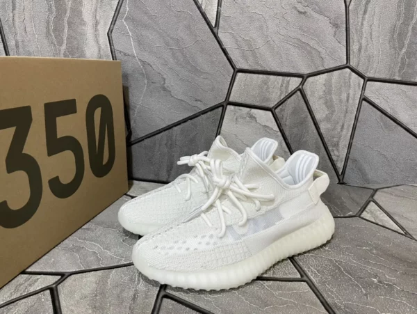 Yeezy shoes - rep shoes