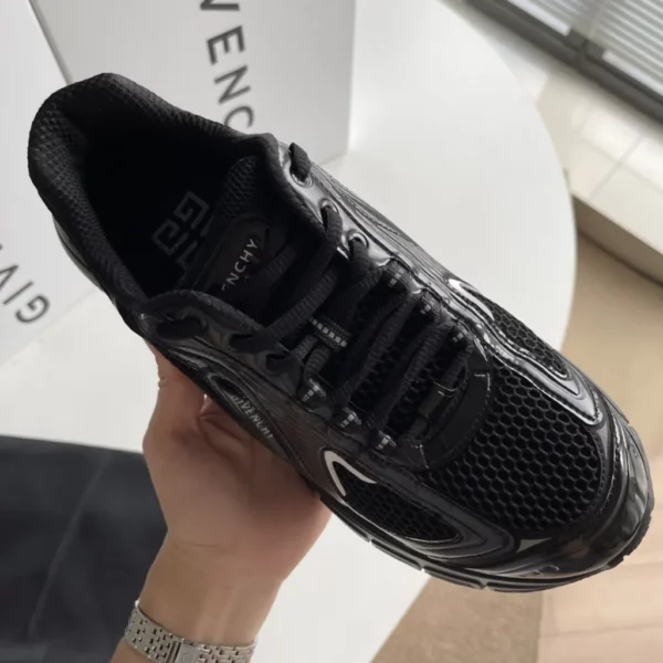 Givenchy shoes - Reps shoes