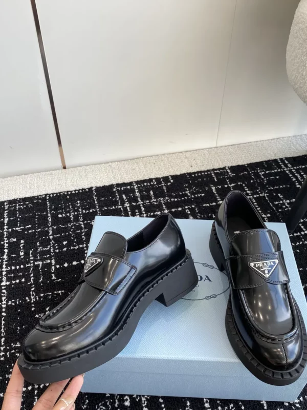 Prada shoes - Replica shoes