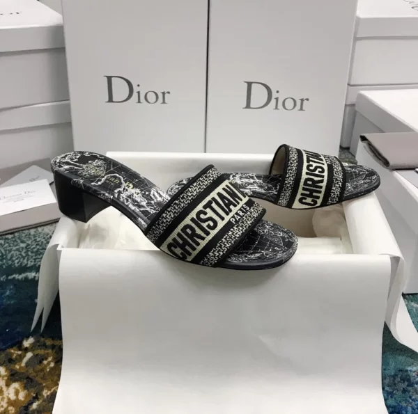 Dior shoes - Reps shoes