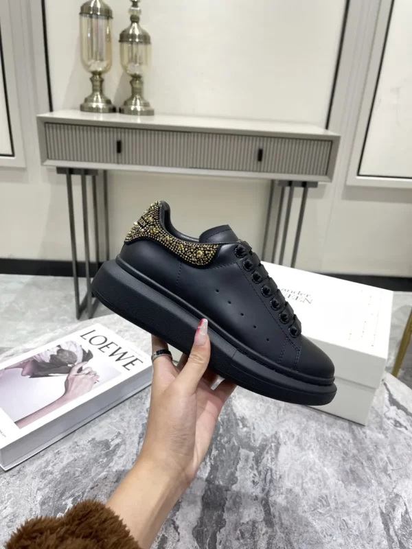 Alexander MCQueen shoes - rep shoes