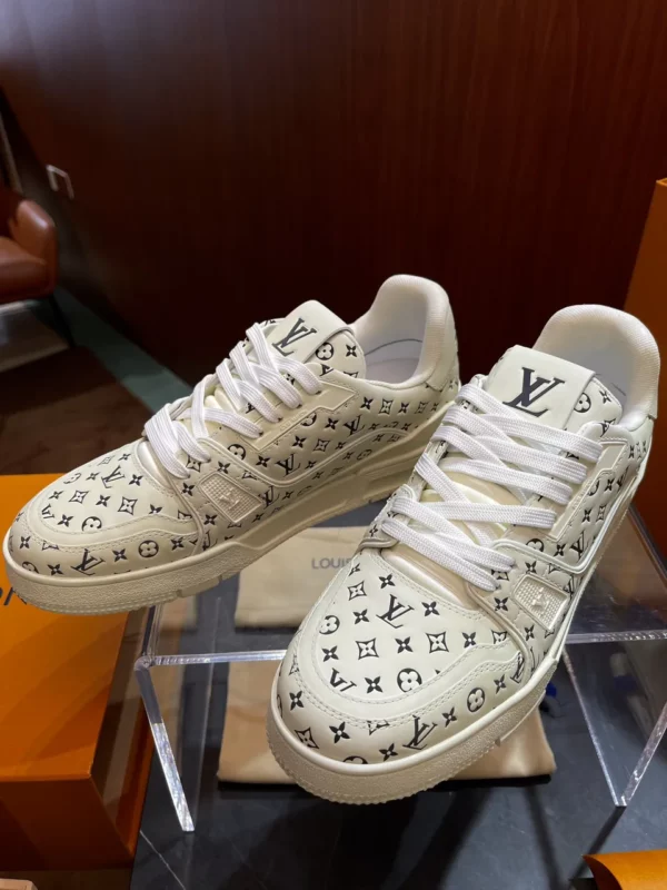 Louis Vuitton shoes - louis vuitton replica shoes