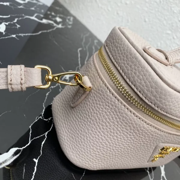 Prada bag - replica bags