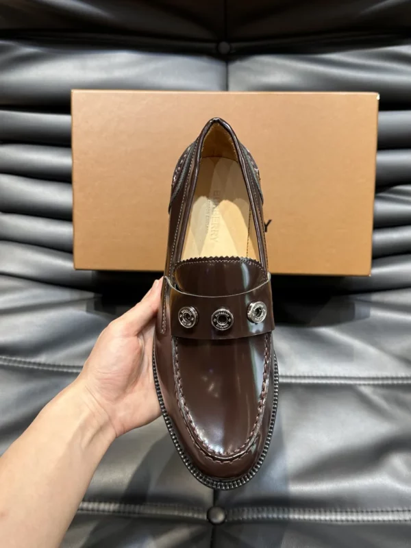 Burberry shoes - rep shoes