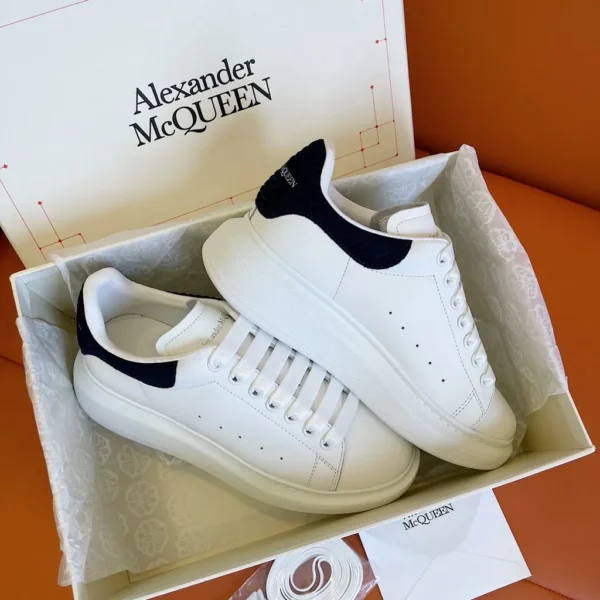 Alexander MCQueen shoes - rep shoes