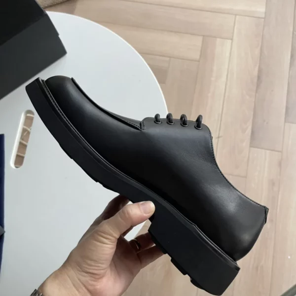 Prada shoes - Replica shoes