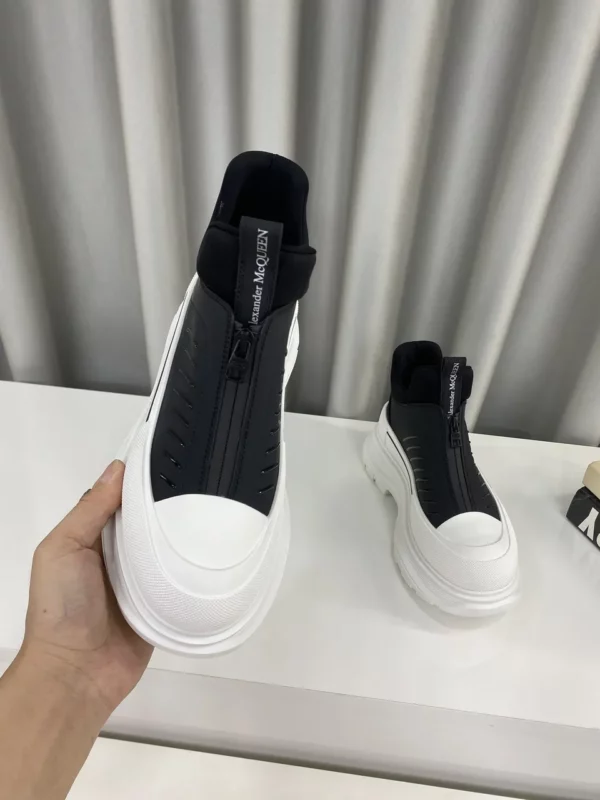 Alexander MCQueen shoes - Replica shoes