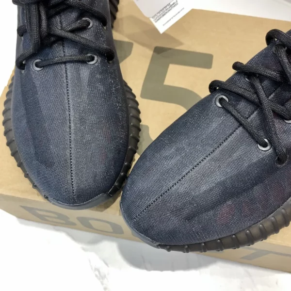 Yeezy shoes - rep shoes