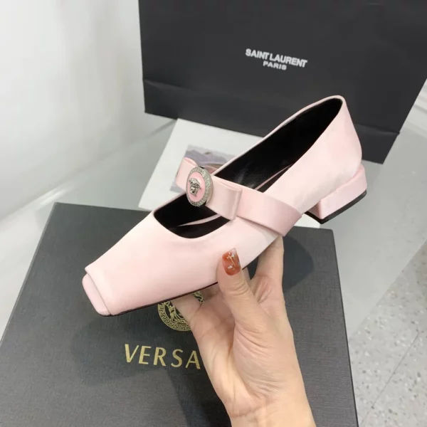 Versace shoes - rep shoes