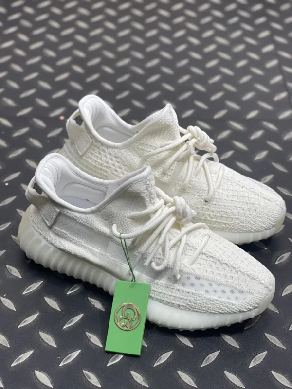 Yeezy shoes - rep shoes