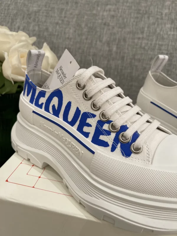 Alexander MCQueen shoes - Replica shoes