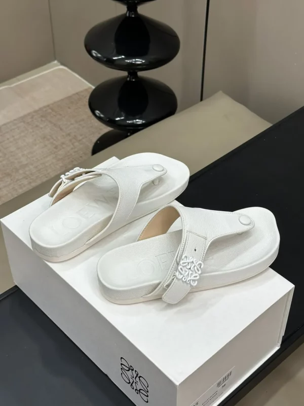 Loewe shoes - rep shoes