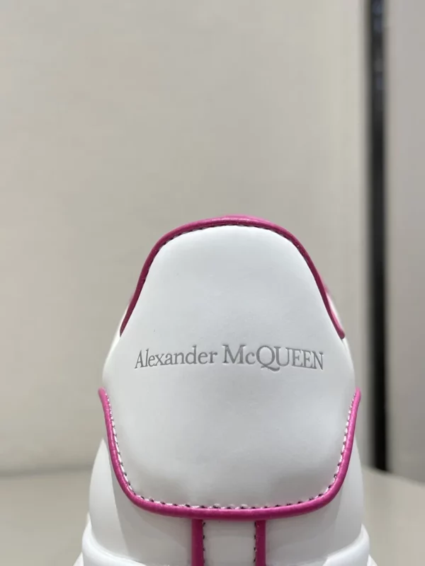 Alexander MCQueen shoes - Replica shoes