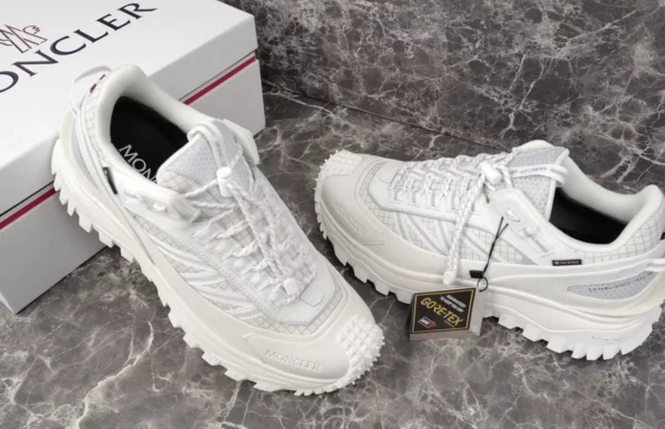 Moncler shoes - Replica shoes