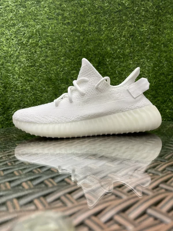 Yeezy shoes - Replica shoes