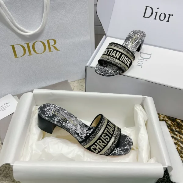 Dior shoes - rep shoes