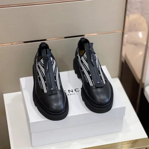 Givenchy shoes - Reps shoes