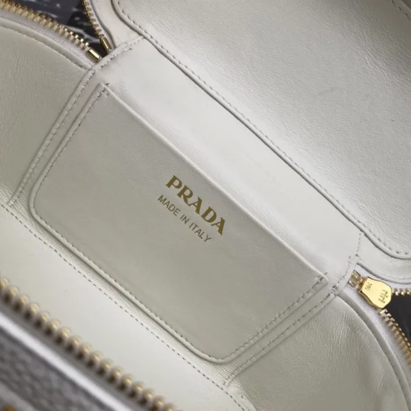 Prada bag - rep bags