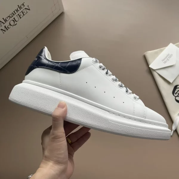 Alexander MCQueen shoes - Reps shoes