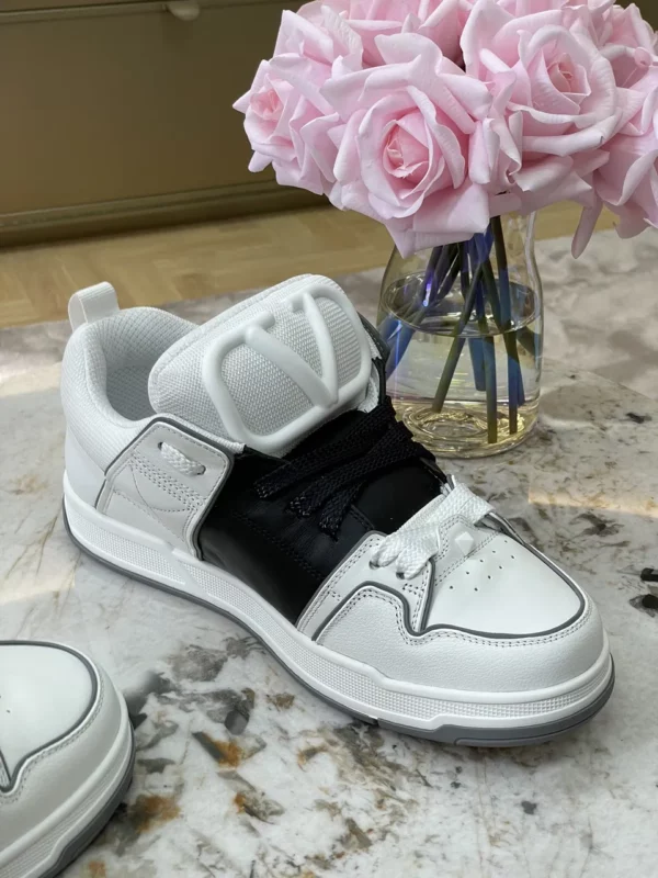 Valentino shoes - Reps shoes