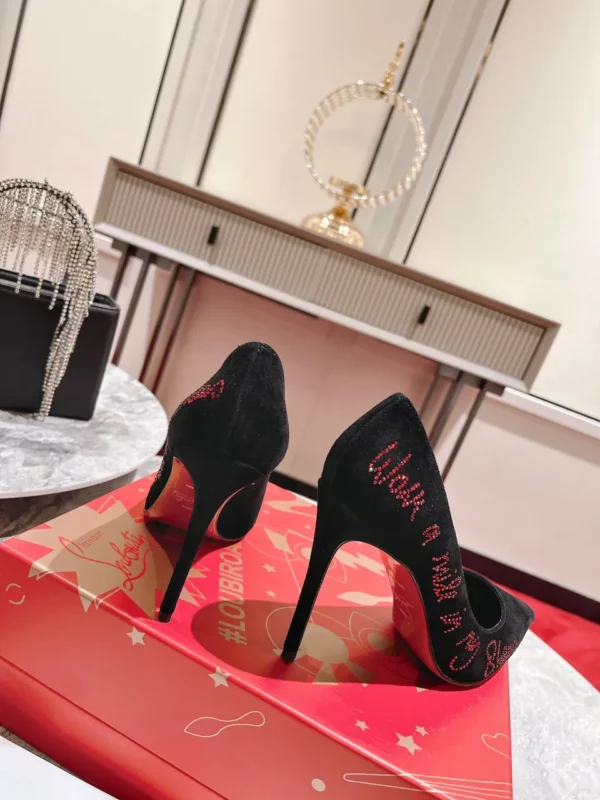 Christian Louboutin shoes - Replica shoes