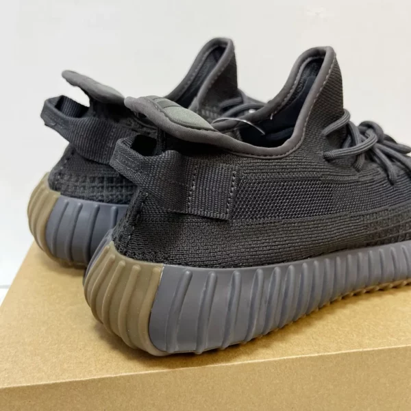 Yeezy shoes - Reps shoes